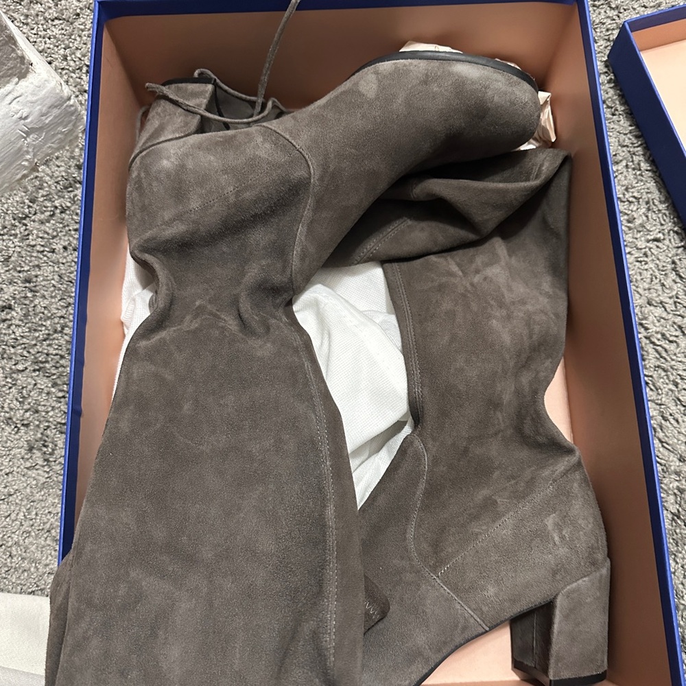 Stuart Weitzman Yulianaland Boot